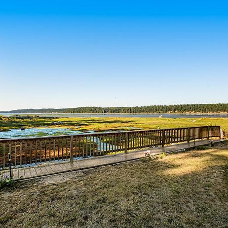 Marrowstone Island Beach Cabin Exterior foto