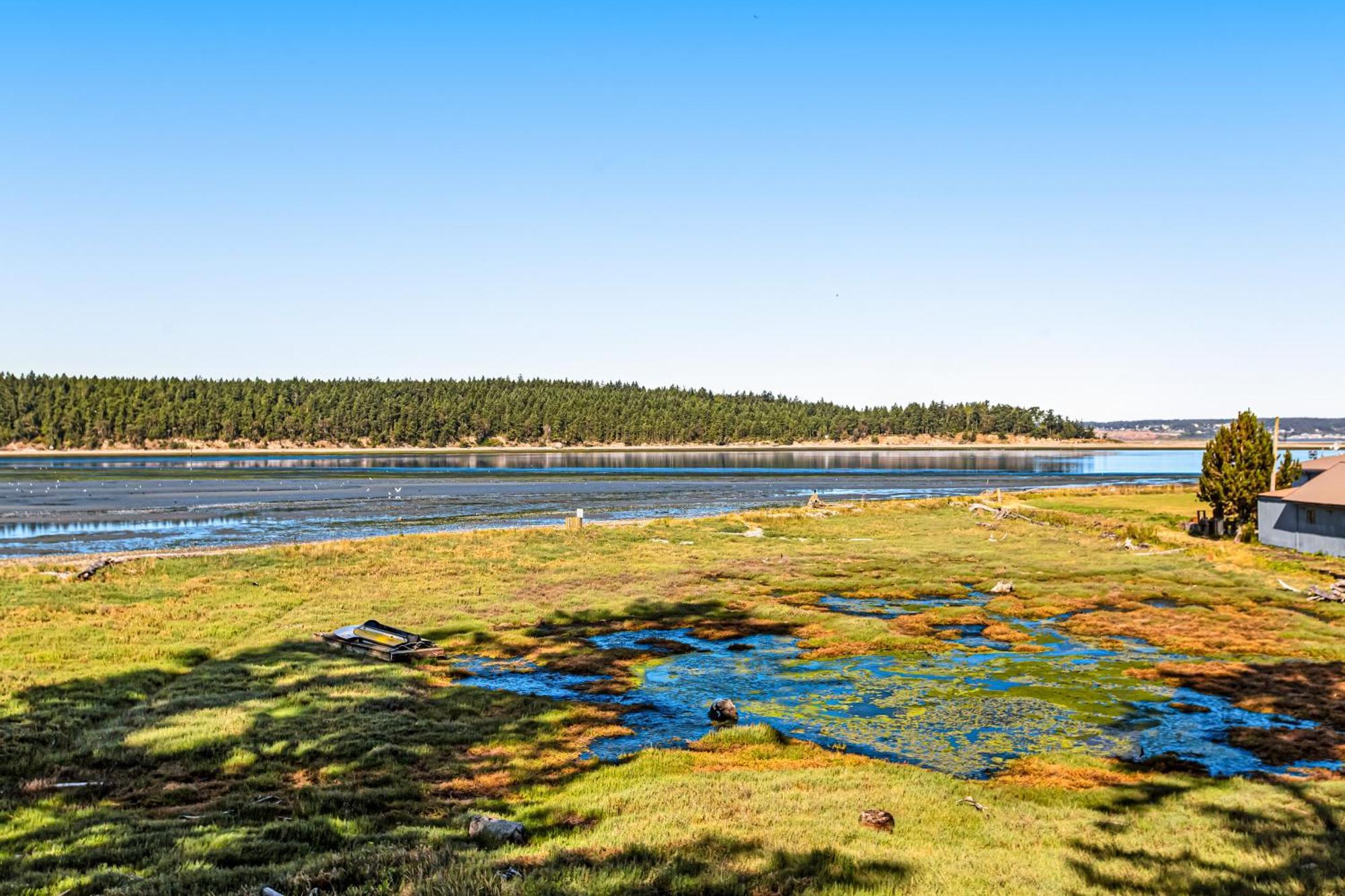 Marrowstone Island Beach Cabin Exterior foto